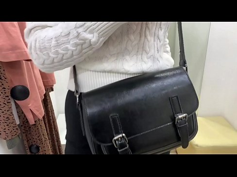 ❤️ Masturbation publique de la jeune salope FeralBerry avec un gode dans la cabine d'essayage ❤❌ Porno juste at fr.123sex.ru ❤
