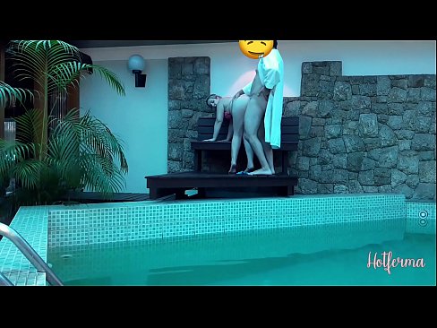 ❤️ Le patron invite la femme de chambre à la piscine, mais n'a pas pu résister à une chaude ❤❌ Porno juste at fr.123sex.ru ❤